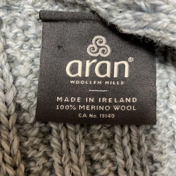 Women's Blue Cable Knit Sweater Vest - Picture 4 of 4